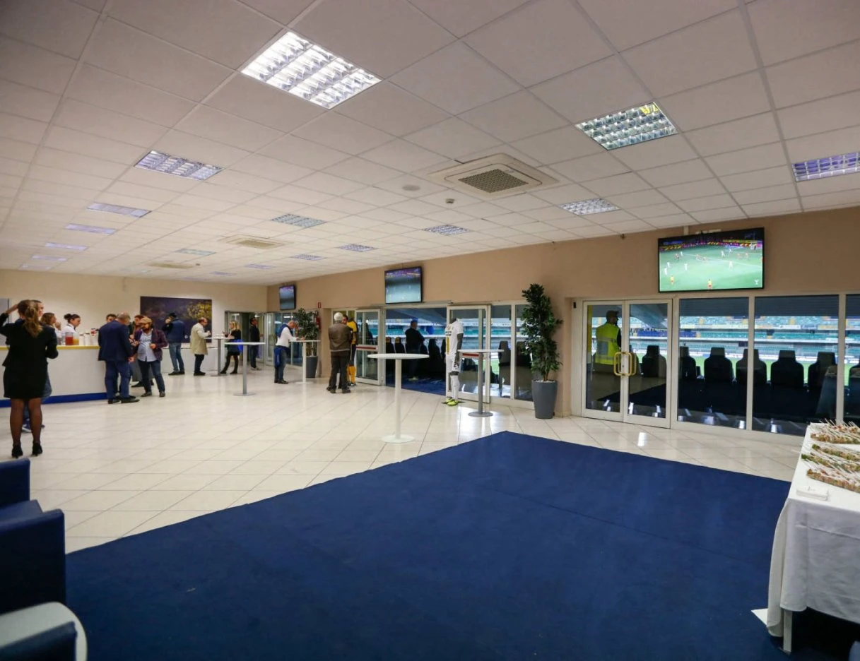 Il team Ape'n Down a Hospitality Hellas Verona 2025/2026